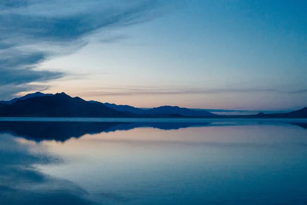 Sal Aguas Poco Profundas Bonneville Salt Flats Utah Foto Alta —  Fotos de Stock