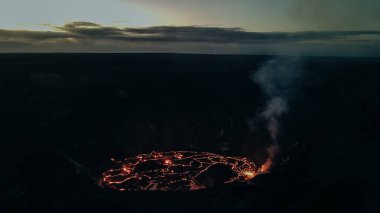 Hawaii Volkanları 'ndaki Kilauea Volkanı Büyük Ada' daki Ulusal Parkı.