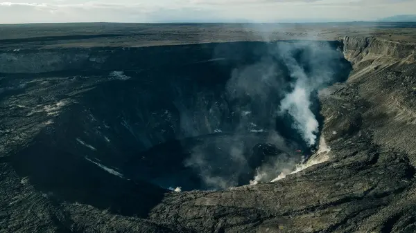 Ελικόπτερο Πάνω Από Ηφαίστειο Kilauea Στη Χαβάη Εθνικό Πάρκο Ηφαίστειων — Φωτογραφία Αρχείου