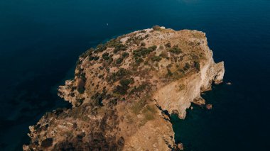 Baba Adasi 'nin Mugla, Türkiye' deki hava görüntüsü. Yüksek kalite fotoğraf