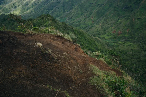 Hegyi Panoráma Oahuban Dirt Nyomvonal Ridgeline Néz Vissza Völgyben Felé — Stock Fotó