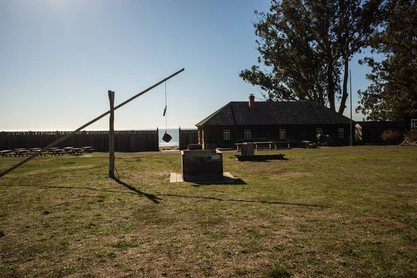 Kalifornien, USA - dec 2020: Fort Ross, historiskt ryskt fort vid Fort Ross State Park — Stockfoto