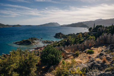 Kekova 'nın güzel manzarası. Maymun şatosundan batmış şehir. Yüksek kalite fotoğraf