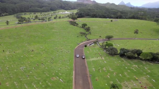 Cimetière du parc commémoratif Valley Of The Temples Oahu Hawaii — Video