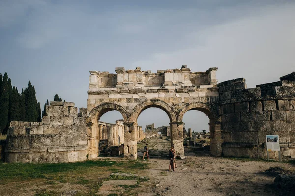 Oude Basiliek Antieke Stad Hierapolis Pamukkale Turkije Hoge Kwaliteit Foto — Stockfoto
