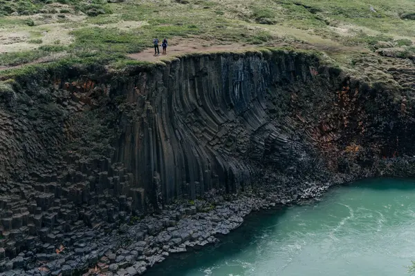 Zielona Rzeka Przez Kanion Studlagil Islandia Wysokiej Jakości Zdjęcie — Zdjęcie stockowe