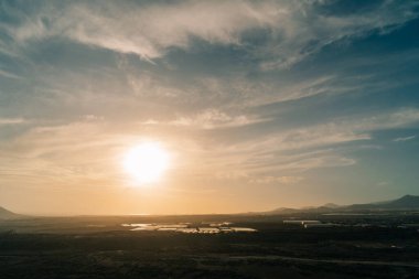 İspanya 'nın Kanarya Adaları, Tenerife' deki Playa Montana Pelada plajı yakınlarındaki güzel sahil manzarası. Seyahat konsepti. Yüksek kalite fotoğraf