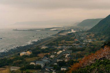 Japonya 'daki Muroto Skyline yolunun hava görüntüsü. Yüksek kalite fotoğraf