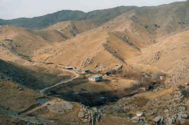 Semerkant, Özbekistan - 1 Ocak 2025 Semerkand yakınlarındaki Agalyk köyü, Kemkutan Tepesi. Yüksek kalite fotoğraf