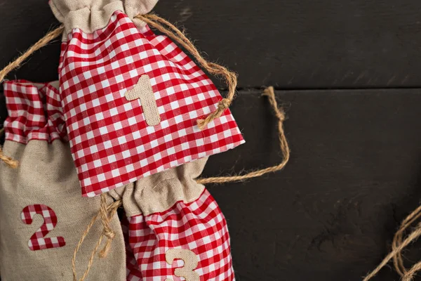 Rustik tarzı ile Noel takvimi