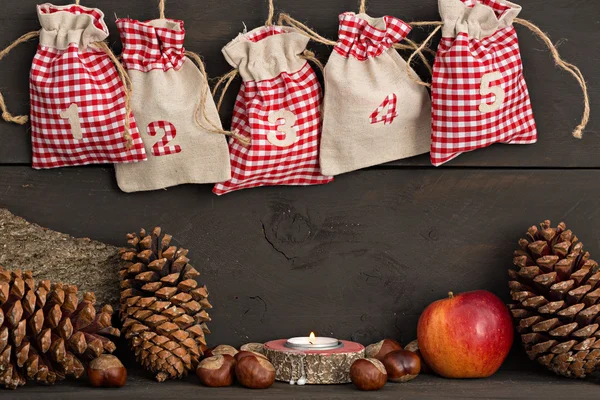 Rustik tarzı ile Noel takvimi