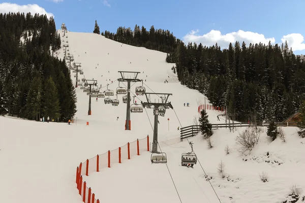 Skigebiet dienten am hochkönig, österreichische alpen im winter — Stockfoto