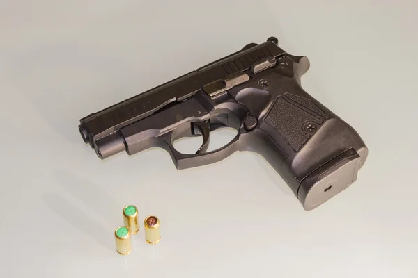 9 mm Caliber custom match grade color black automatic pistol gun — Stock Photo, Image
