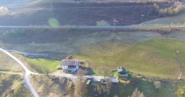 Survoler les Alpes d'Autriche, Salzbourg Vue Aérienne . — Video