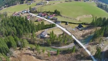 Alpler üzerinden uçan orman Avusturya, Hinterstoder dağlarında