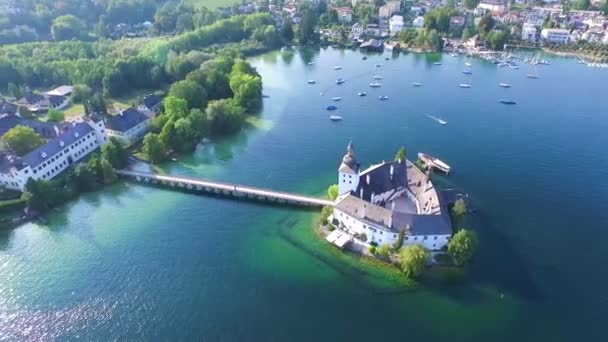 Schloss Orth Gmunden Avusturya, alpler — Stok video