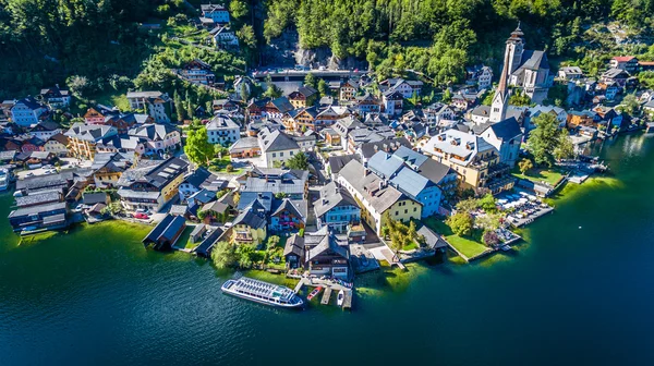 Panorama, Hallstatt village on Hallstaetter See in Austrian alps, Áustria . — Fotografia de Stock