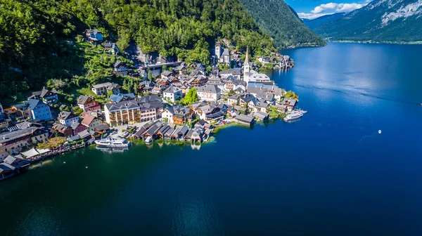 Panorama, Hallstatt dorp op Hallstaetter Zie in Oostenrijkse Alpen, Oostenrijk. — Stockfoto