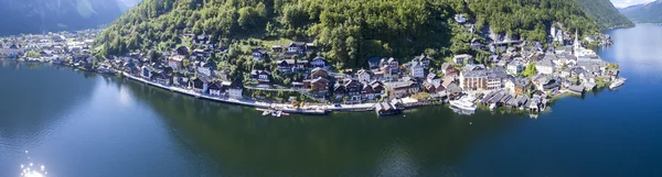 Panorama, Hallstatt vesnici na Hallstaetter vidět v rakouských Alpách, Rakousko. — Stock fotografie