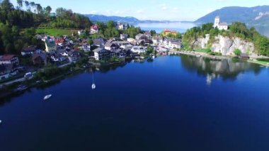 traunsee Yaz Gölü Panoraması (Avusturya).