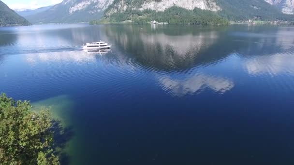 Hallstatt, Oostenrijk-dorp. — Stockvideo