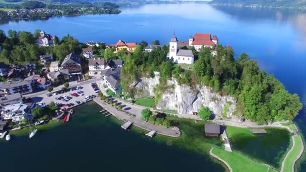 Traunsee-Sommersee-Panorama (Österreich)). — Stockvideo