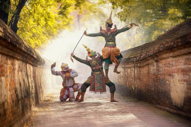 Tayland Klasik Maske Dansı. Khon, edebiyattan Ramayana maskeli Tayland klasiklerinin geleneksel dans drama sanatıdır..