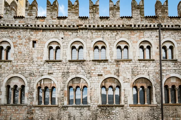Facciata del Palazzo Pretorio di Trento . — Foto Stock