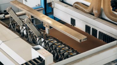 Endüstriyel makine panelleri ve levha üretimi için kullanılan