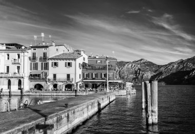 Malcesine Lake Garda (İtalya üzerinde küçük bir kasabadır).