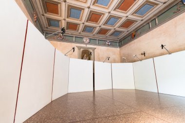 Marostica, İtalya - 12 Nisan 2016: hazırlanan küçük eski Şapel