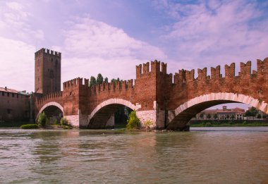 eski verona köprü