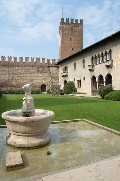 Starý hrad Verona — Stock fotografie