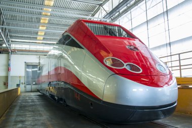 yeni tren modeli Etr 500 atölyeden çıkmak hazır