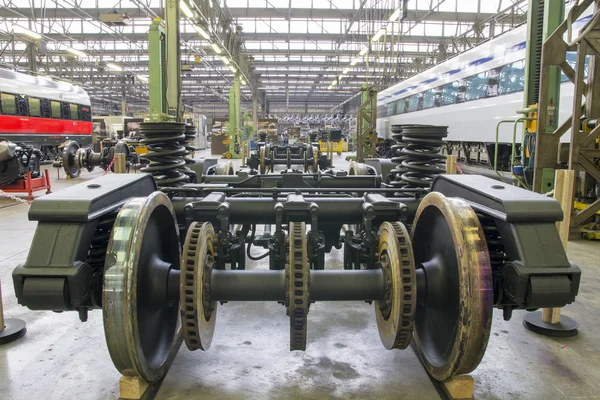 Carrelli vagoni ferroviari, officine grandi riparazioni — Foto Stock