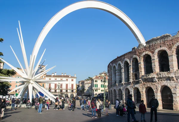 Huge white comet in Verona — Stock Photo, Image