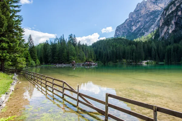 Lago Braies — Fotografia de Stock