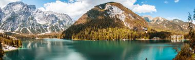 Braies Gölü