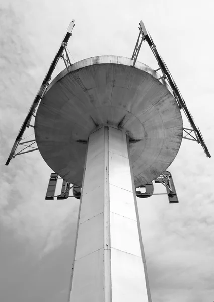 Torre sinal de publicidade — Fotografia de Stock