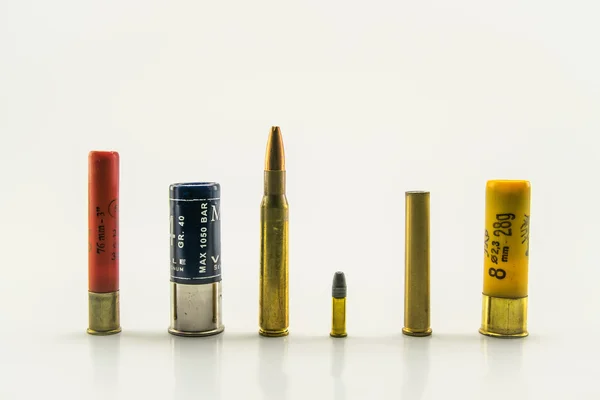 Ammunition för olika kalibrar — Stockfoto