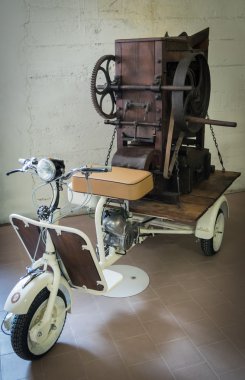 Sergi vintage motosiklet