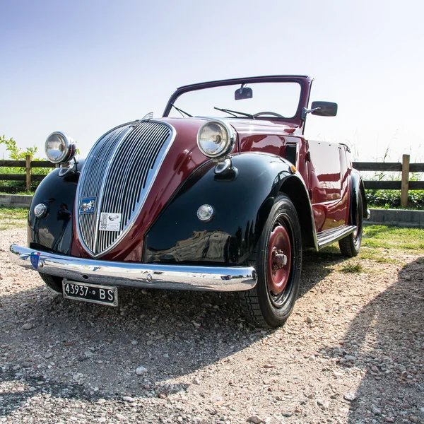 Fiat Topolino samochodu — Zdjęcie stockowe