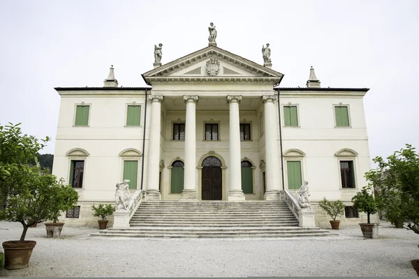 Vicenza, Veneto, Włochy - Villa Cordellina Lombardi, zbudowany w 18t — Zdjęcie stockowe