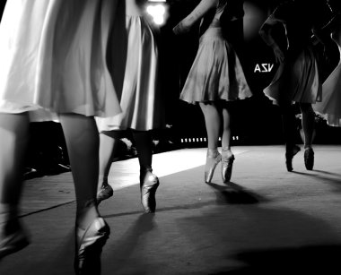 klasik dans hareketleri