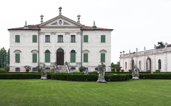 Vicenza, Veneto, Italië - Villa Cordellina Lombardi, gebouwd in 18t — Stockfoto