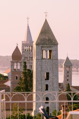 Rab, Hırvat turist resort dört onun bel için ünlü şehir