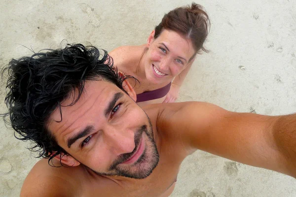 Genç çiftin portre, punta uva beach, puerto viejo Kosta Rika