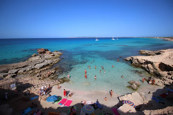 Hlavní pohled "Es calo d'es Morte" pláže, jedné z nejkrásnějších míst v Formentera, Baleárské ostrovy, Španělsko — Stock fotografie