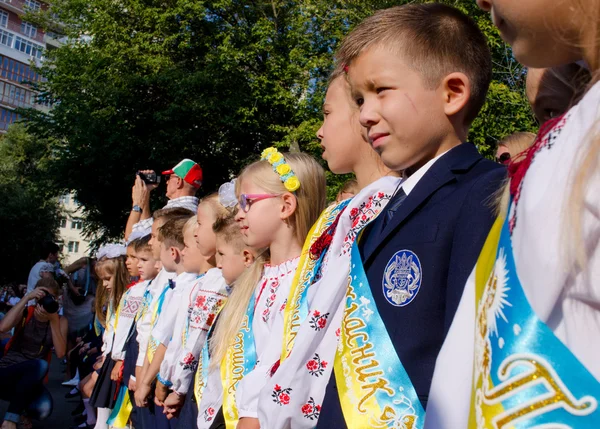 1. září v ukrajinské školy. — Stock fotografie
