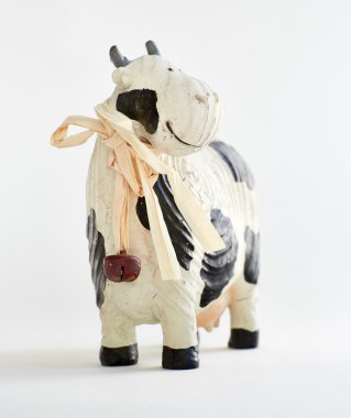 şirin ahşap inek oyuncak